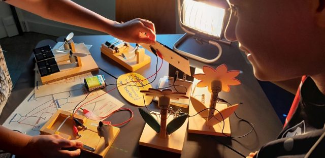 Solarblumen Design unter Leuchtentests
