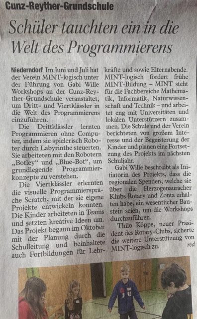 Zeitungsartikel über MINT-Camps für Kinder