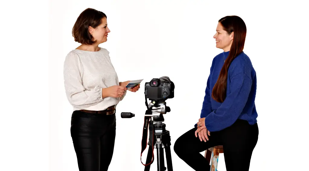 Susanne Knotzer interviewt Petra Scheuermayer